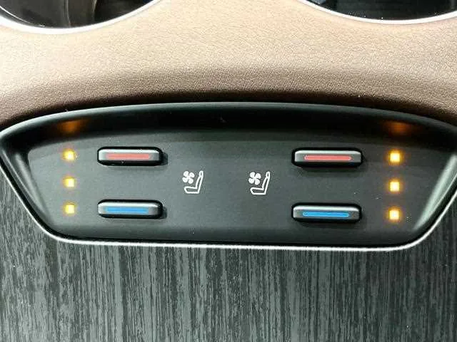 Toyota Harrier Hybrid 2023 — миниатюра 3