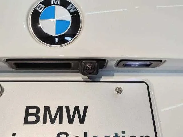 BMW 3 Series 2024 — миниатюра 4