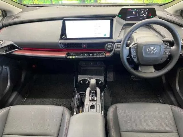 Toyota Prius 2024 — миниатюра 2