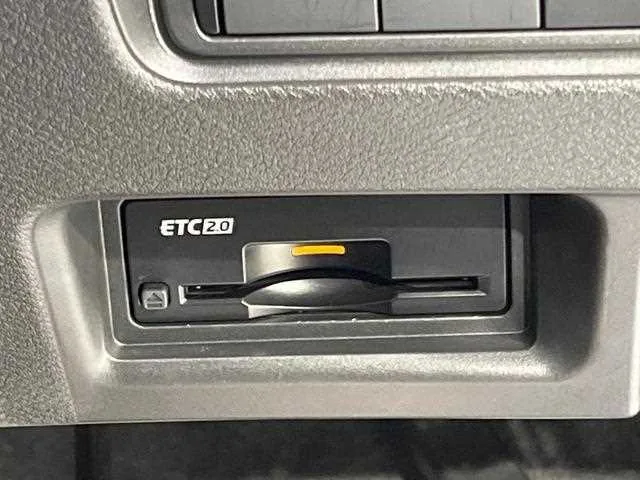 Nissan Serena 2023 — миниатюра 3
