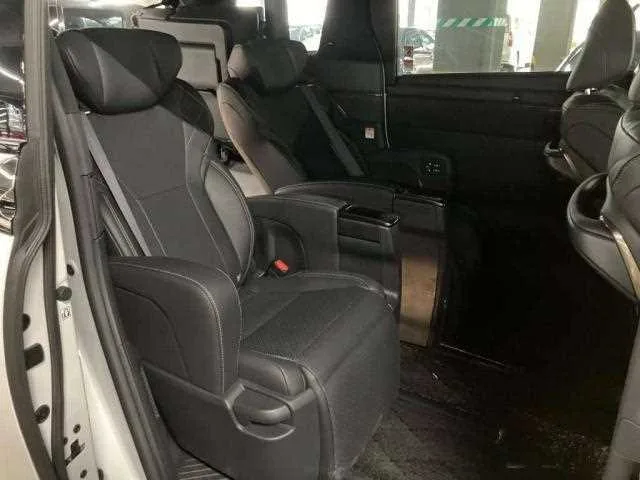 Toyota Vellfire 2024 — миниатюра 4