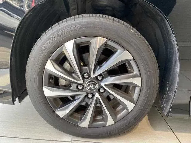 Toyota VOXY 2023 — миниатюра 3