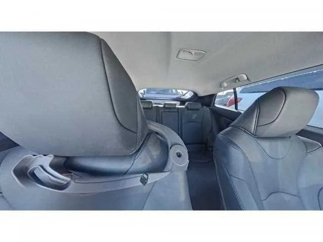 Toyota Prius 2022 — миниатюра 2