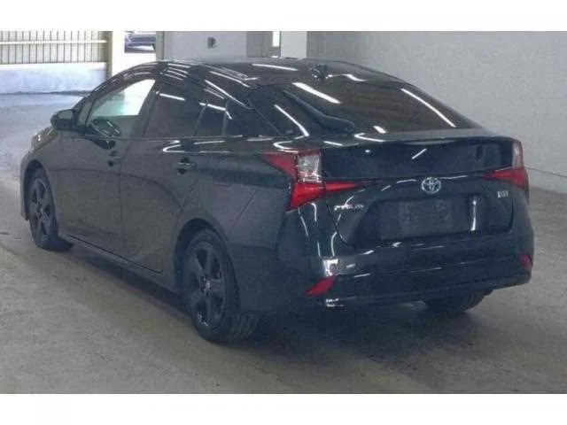 Toyota Prius 2022 — миниатюра 4