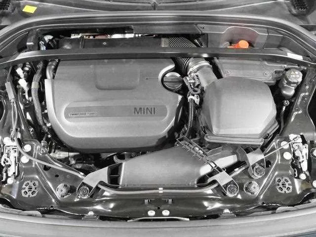 BMW MINI 2024 — миниатюра 5