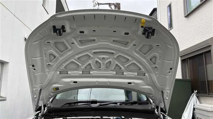 Volvo XC40 B4 AWD 2023 — миниатюра 4