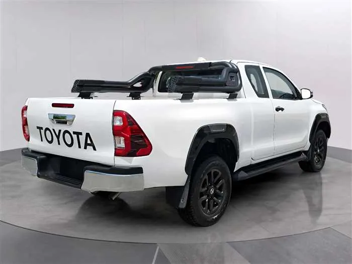Toyota Hilux 2024 — миниатюра 4