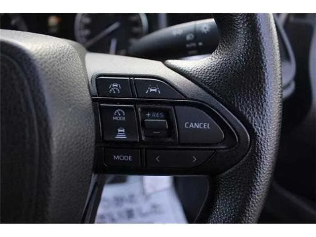 Toyota Noah 2022 — миниатюра 3