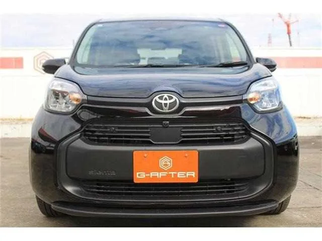 Toyota Sienta 2023 — миниатюра 5