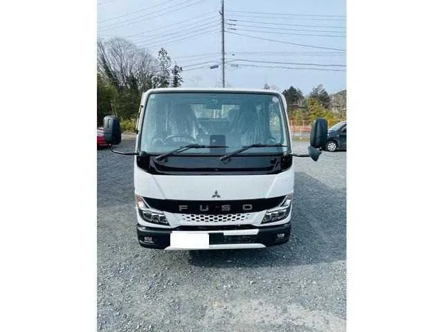 Mitsubishi Canter 2025 — фото 1, купить с доставкой в Москву