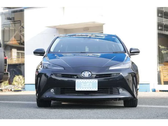 Toyota Prius 2022 — миниатюра 2