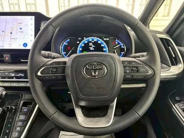 Toyota Voxy 2022 — миниатюра 4