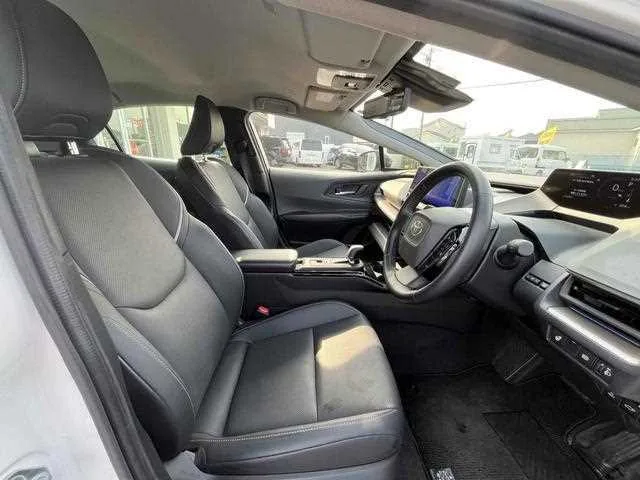Toyota Prius 2023 — миниатюра 4