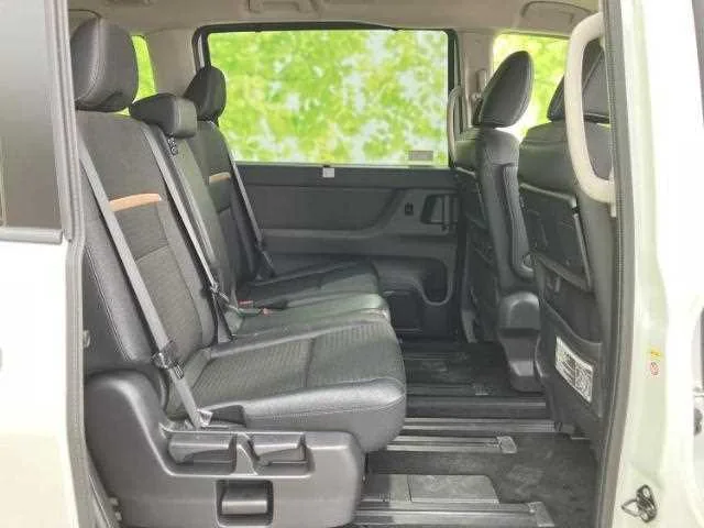 Nissan Serena 2023 — миниатюра 5