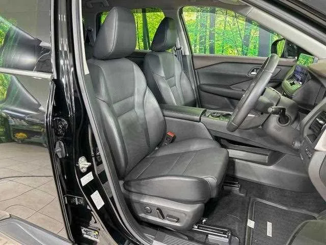 Nissan X-Trail 2022 — миниатюра 5