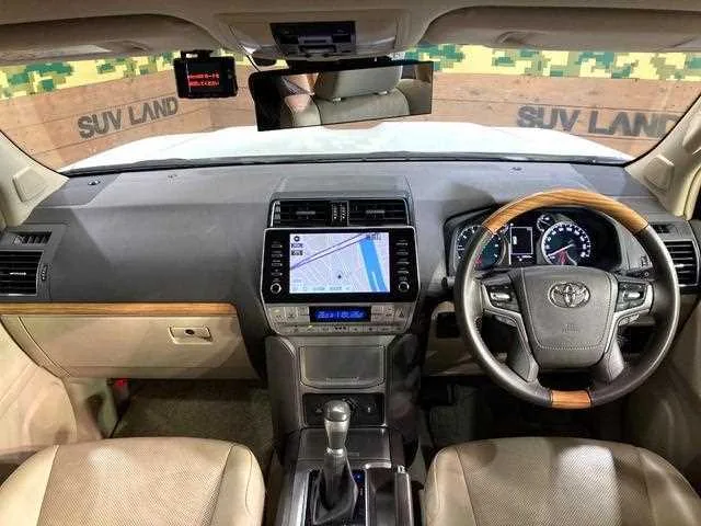 Toyota Land Cruiser Prado 2023 — миниатюра 2