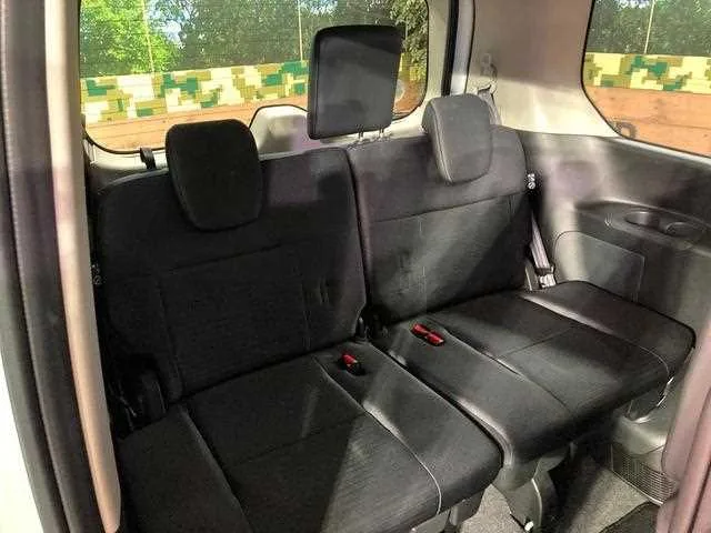 Nissan Serena 2024 — миниатюра 4