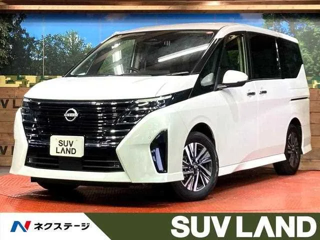 Nissan Serena 2024 — фото 1, купить с доставкой в Москву