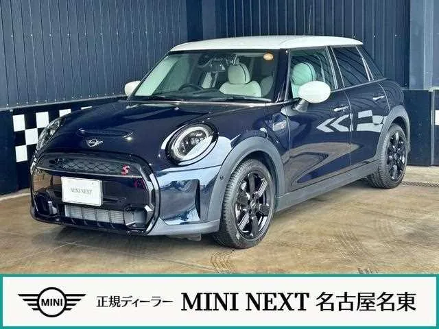 BMW MINI 2023 — фото 1, купить с доставкой в Москву
