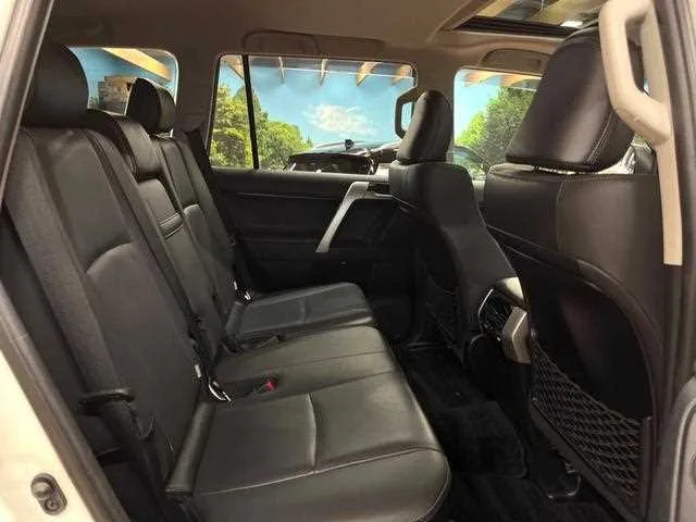 Toyota Land Cruiser Prado 2022 — миниатюра 3