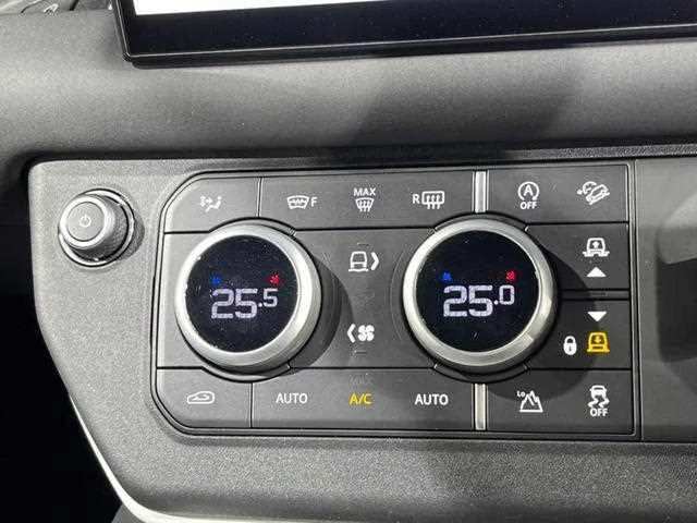 Land Rover Defender 2025 — миниатюра 3
