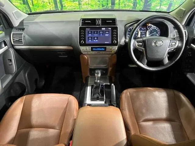 Toyota Land Cruiser Prado 2022 — миниатюра 2