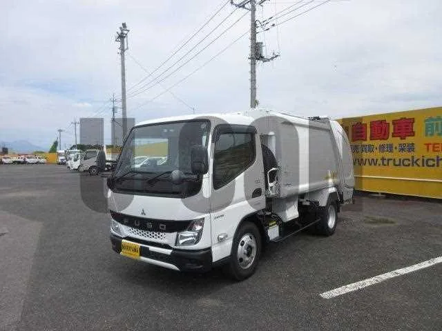 Mitsubishi Fuso CANTER 2023 — фото 1, купить с доставкой в Москву