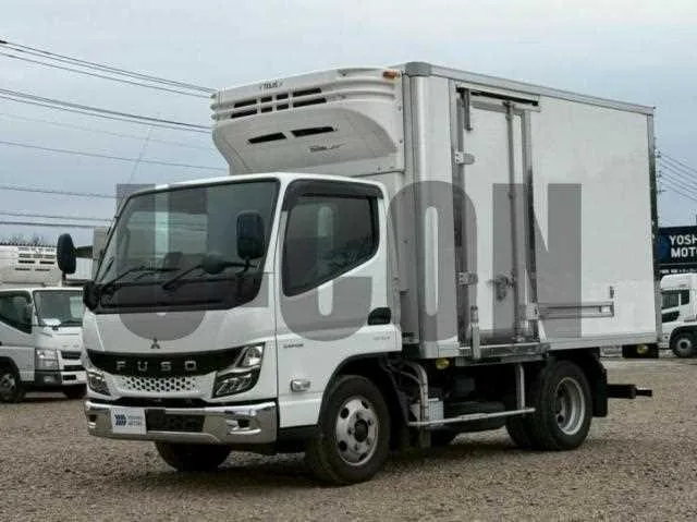 Mitsubishi Fuso Canter 2024 — фото 1, купить с доставкой в Москву