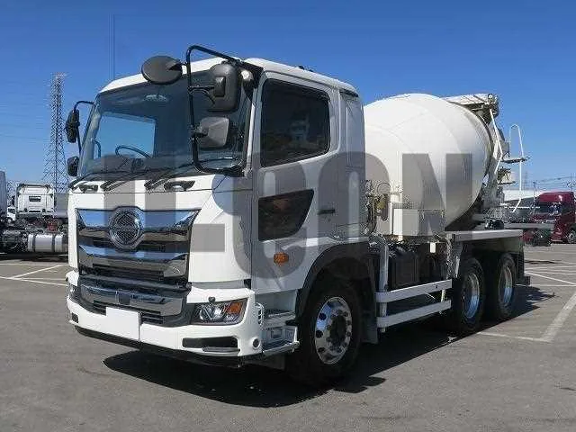 Hino Profia 2024 — фото 1, купить с доставкой в Москву