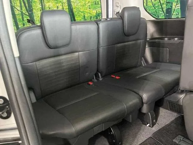 Nissan Serena 2024 — миниатюра 4