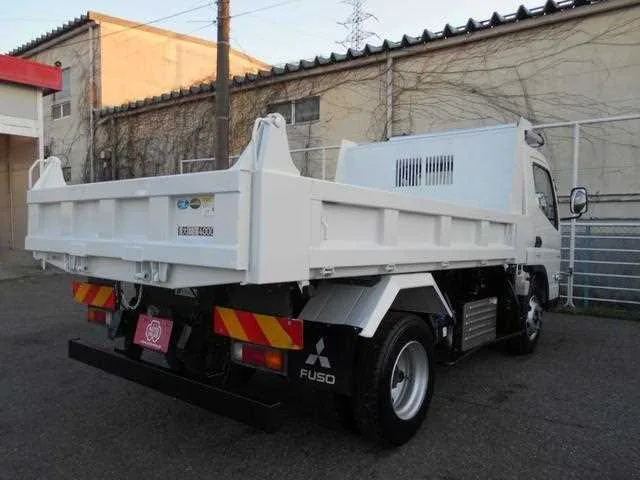 Mitsubishi Fuso Canter 2023 — миниатюра 3