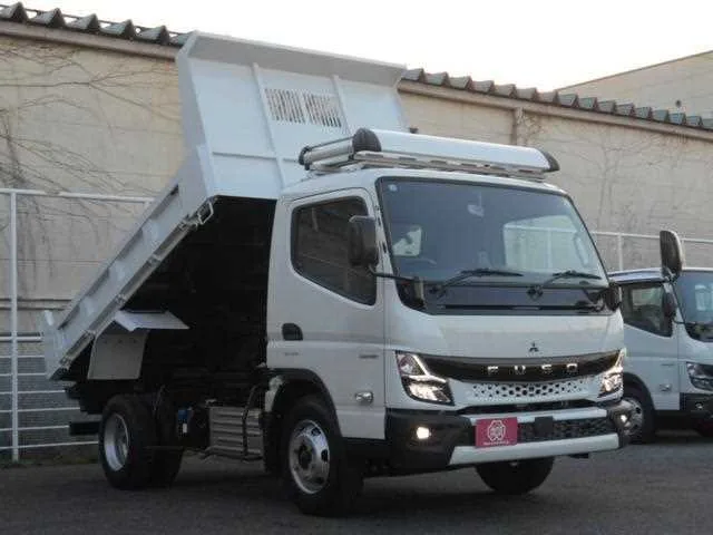 Mitsubishi Fuso Canter 2023 — миниатюра 4