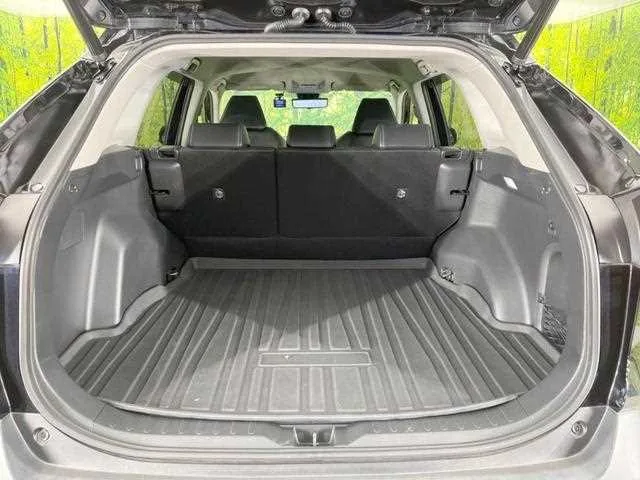 Toyota RAV4 2022 — миниатюра 4
