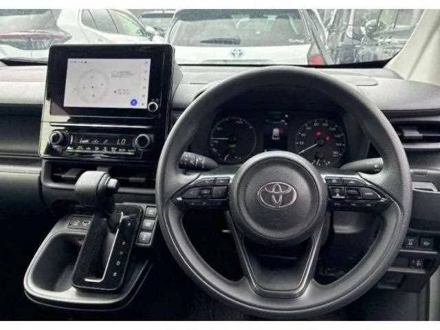 Toyota Sienta 2025 — миниатюра 3
