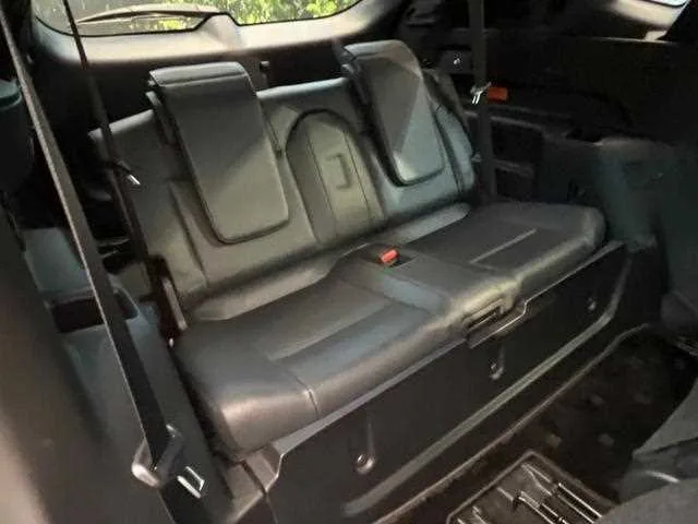 Mitsubishi Outlander 2023 — миниатюра 4