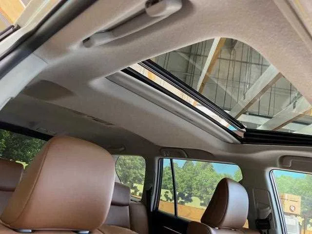 Toyota Land Cruiser Prado 2022 — миниатюра 3