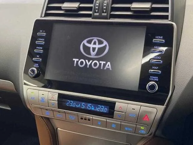 Toyota Land Cruiser Prado 2022 — миниатюра 4