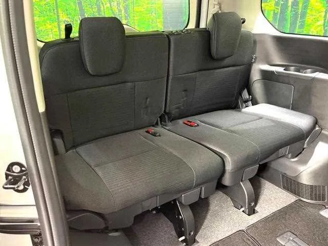 Nissan Serena 2023 — миниатюра 4