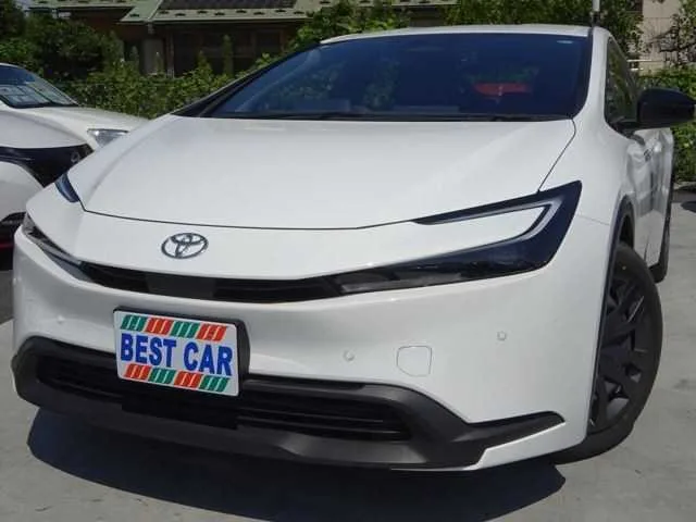 Toyota Prius 1.8 X E-Four 4WD 2023 — фото 1, купить с доставкой в Москву