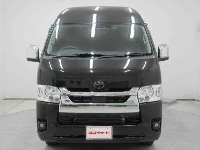 Toyota Hiace Van 2023 — миниатюра 2