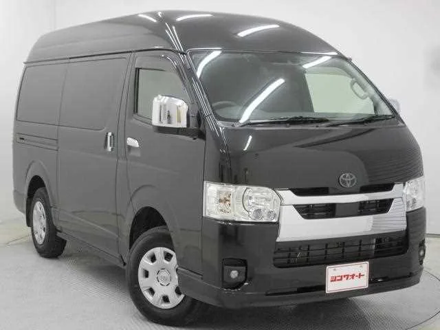 Toyota Hiace Van 2023 — фото 1, купить с доставкой в Москву