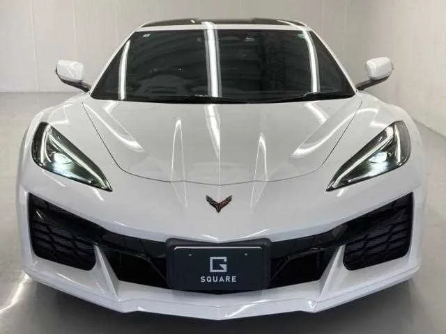 Chevrolet Corvette 2024 — миниатюра 3