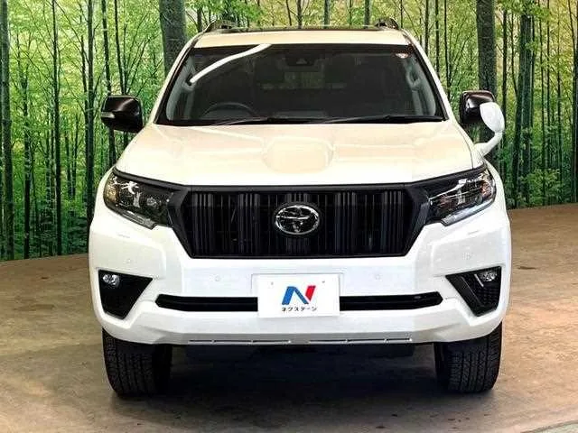 Toyota Land Cruiser Prado 2023 — миниатюра 5