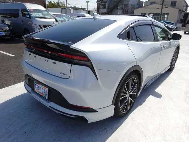 Toyota Prius 2.0 G 2023 — миниатюра 3