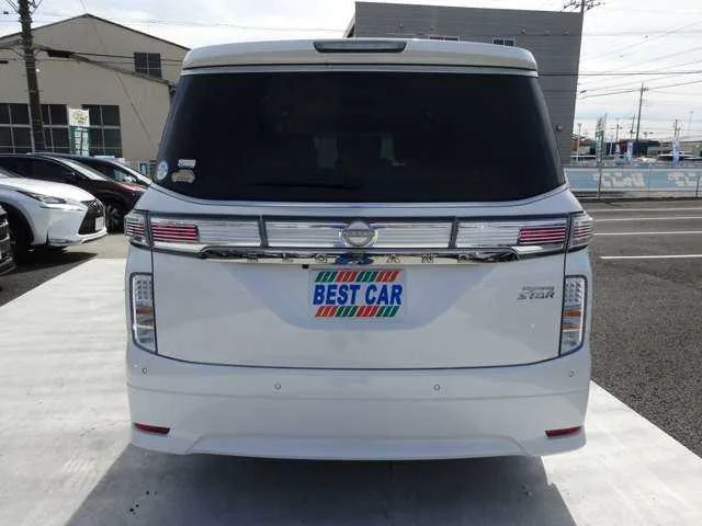 Nissan ELGRAND 2.5 250HighwayStarS 2024 — миниатюра 2