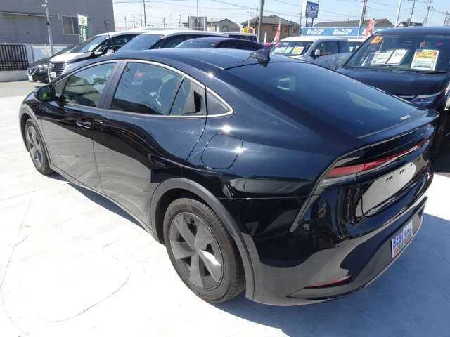 Toyota Prius 1.8 U 2024 — миниатюра 4