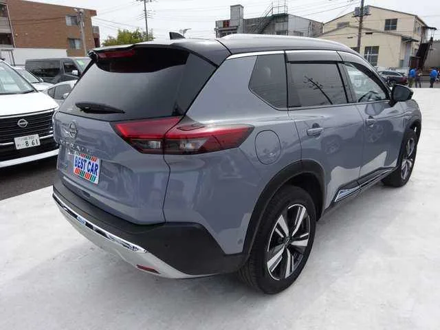 Nissan X-Trail 1.5 G e-4ORCE 4WD 2024 — миниатюра 3