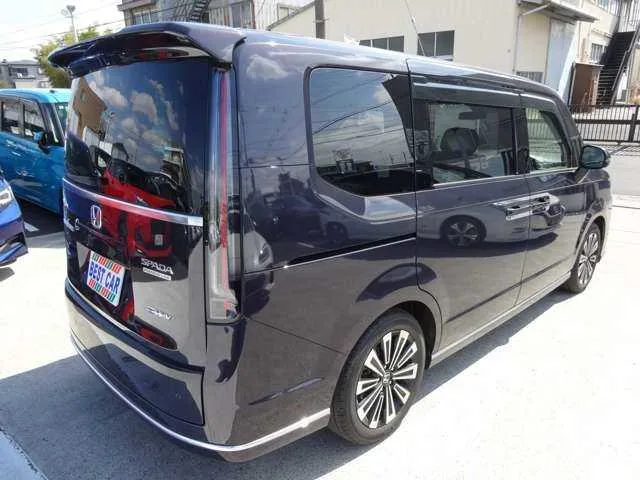 Honda Step WGN 2.0 e:HEV Spada Premium 2025 — миниатюра 3