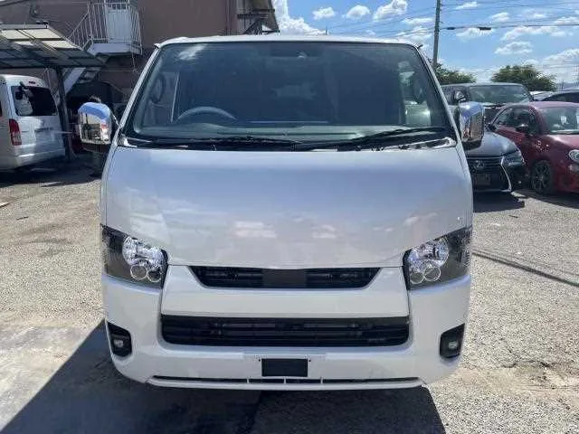 Toyota HIACE VAN 2024 — фото 1, купить с доставкой в Москву