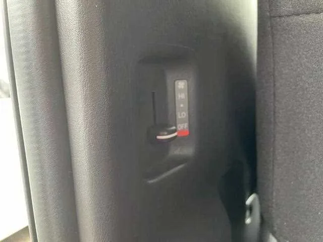 Toyota HIACE VAN 2024 — миниатюра 5